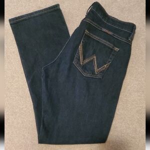 Wrangler Q-Baby No Gap Waistband Bootcut Jeans Size 9/10, 30" long, Dark Wash